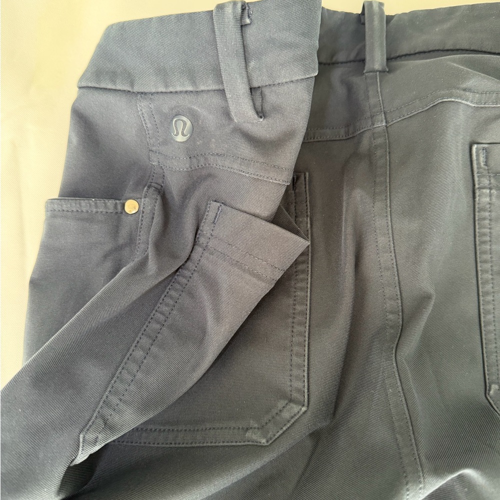 Lululemon ABC Pants 32x32 | Navy | Classic Five-Pocket Tech Chino
